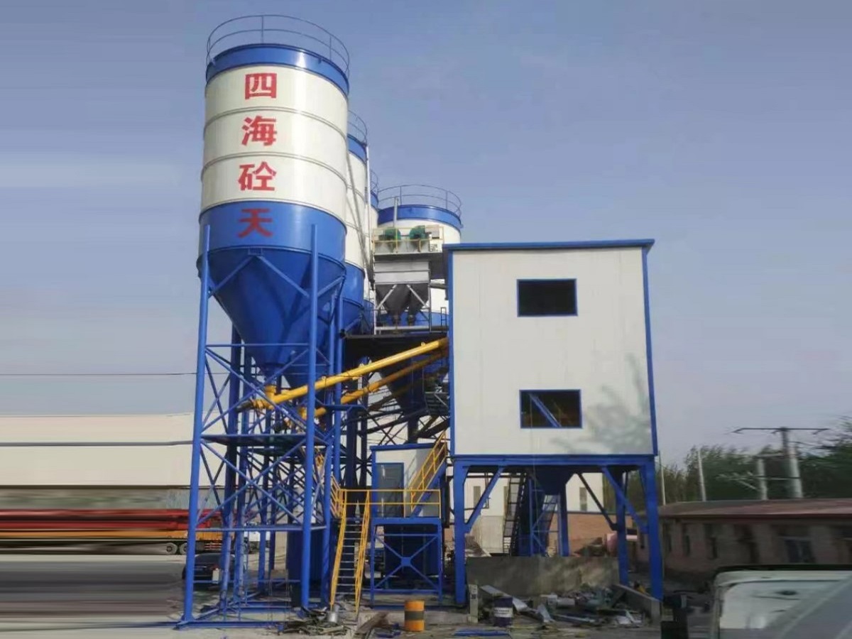 4免基礎型可移動(dòng)式混凝土攪拌站